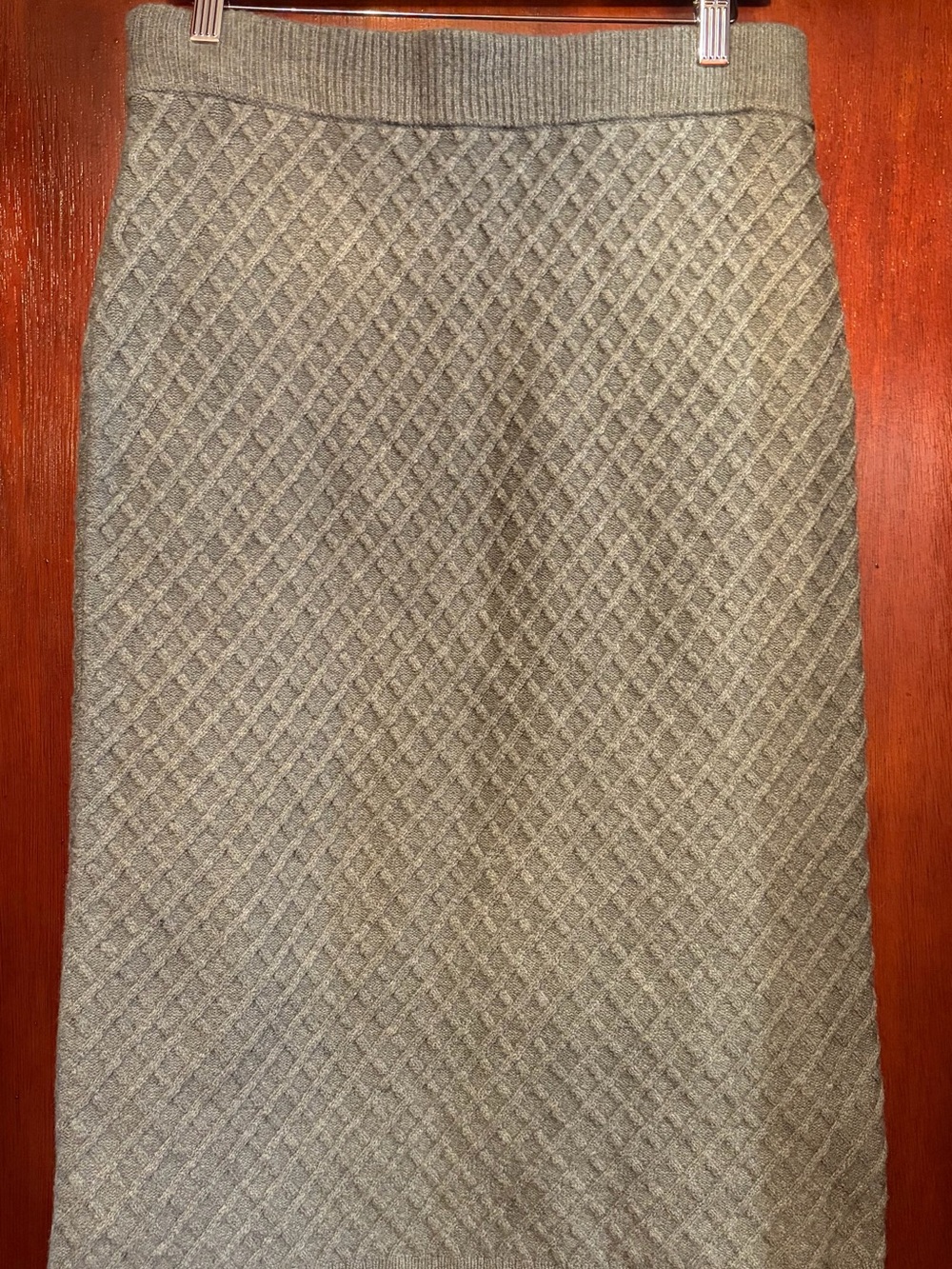 Anne Klein Gray Textured Knit Midi Pencil Skirt